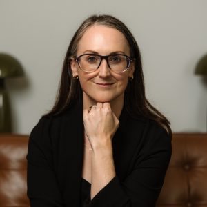 Photo of Rebecca Ross